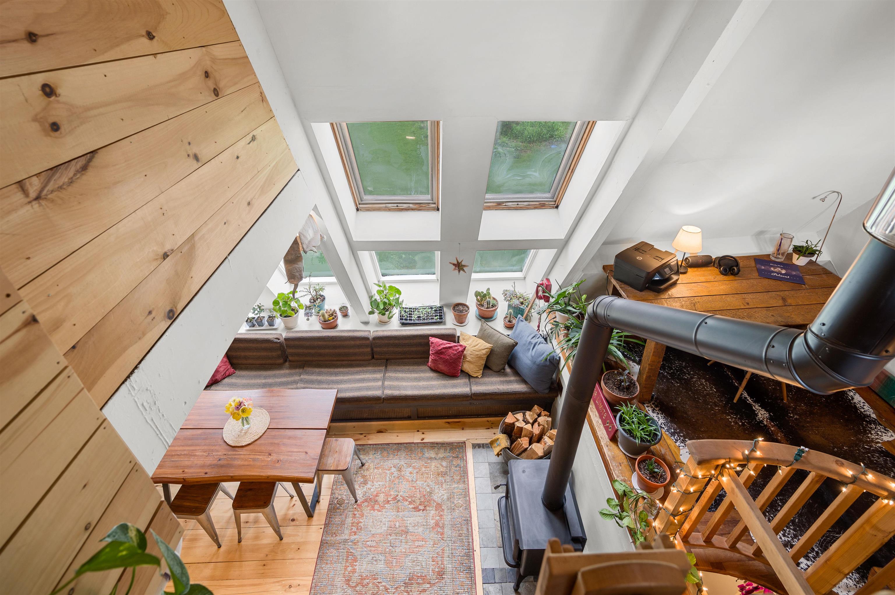 16 Dimetro Road, Unit 5 Warren, VT 05674 - Photo 21 of 55