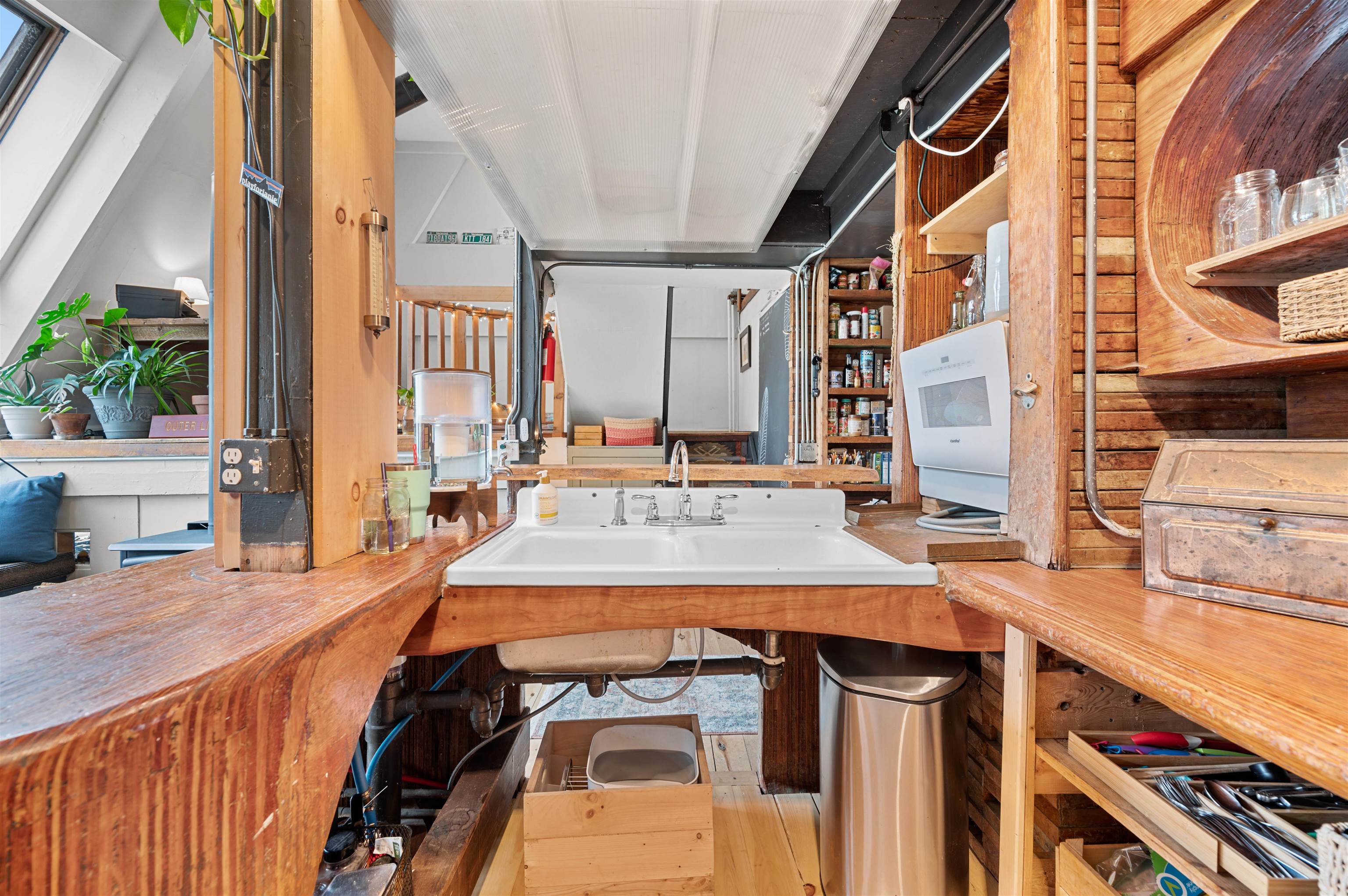 16 Dimetro Road, Unit 5 Warren, VT 05674 - Photo 8 of 55