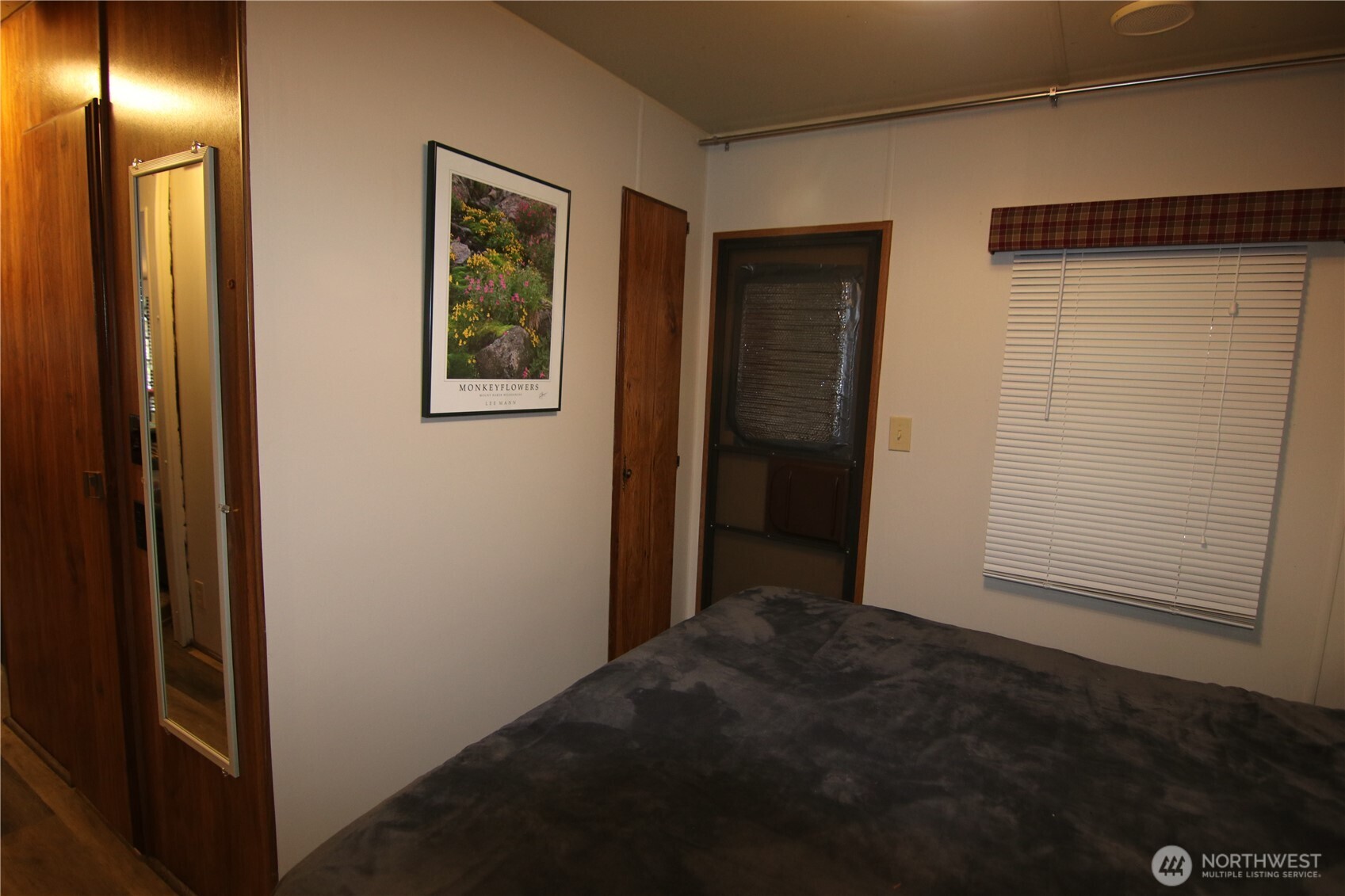 178-4 Christmas Tree Circle Maple Falls, WA 98266 - Photo 11 of 14