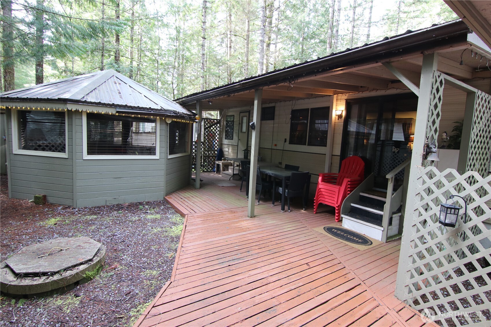 178-4 Christmas Tree Circle Maple Falls, WA 98266 - Photo 2 of 14