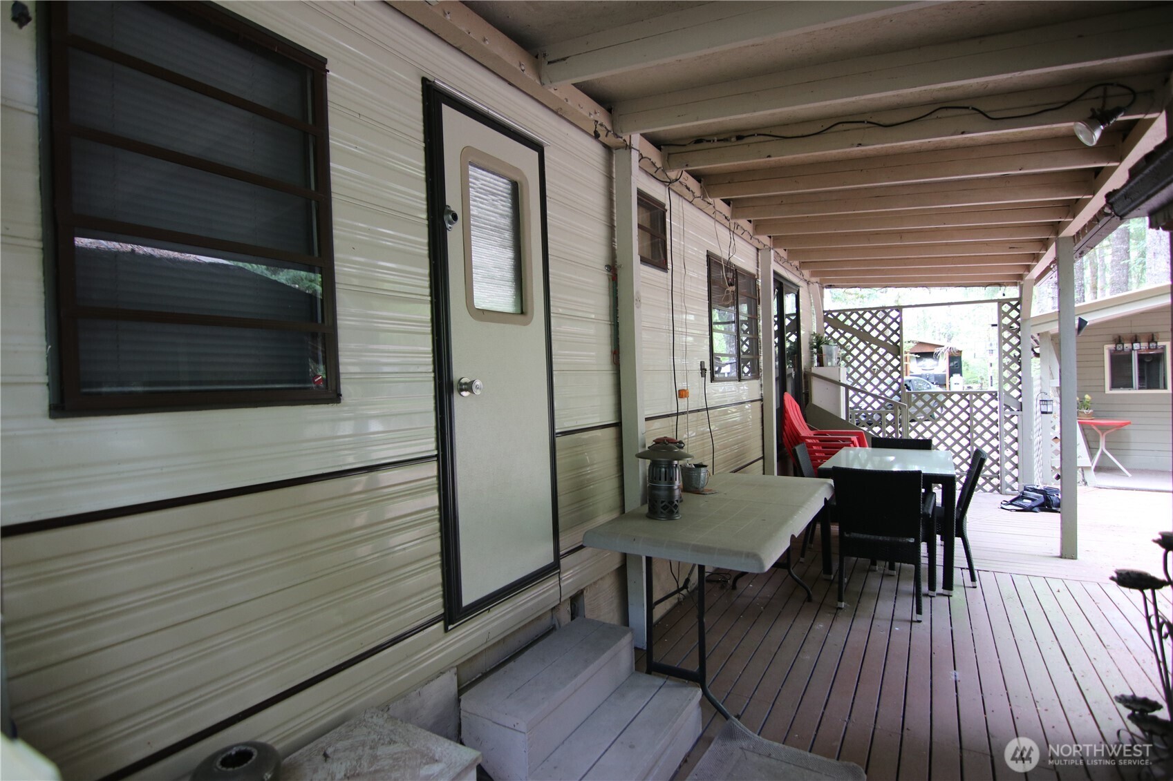 178-4 Christmas Tree Circle Maple Falls, WA 98266 - Photo 4 of 14