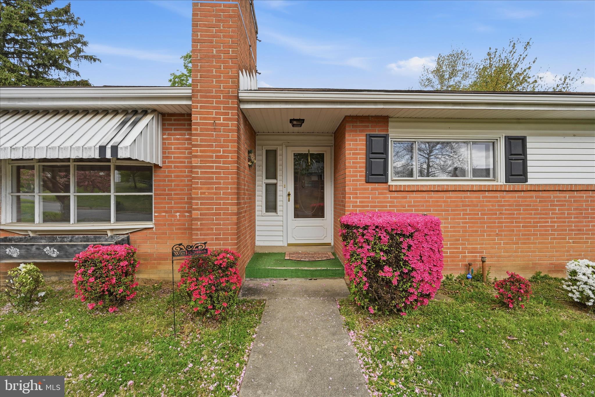 904 Crestview Avenue Reading, PA 19607 - Photo 12 of 43 Entrance