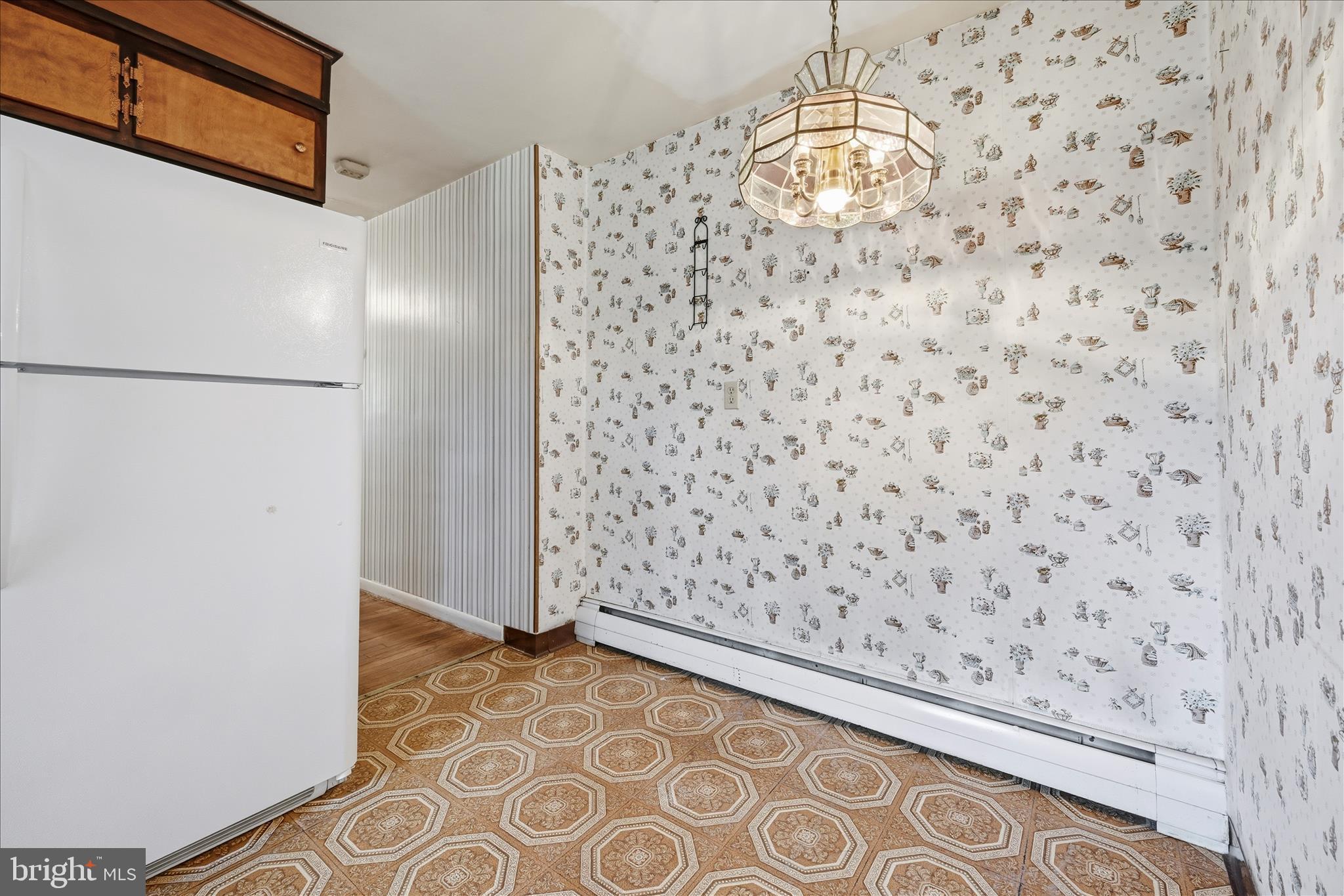 904 Crestview Avenue Reading, PA 19607 - Photo 21 of 43 Kitchen