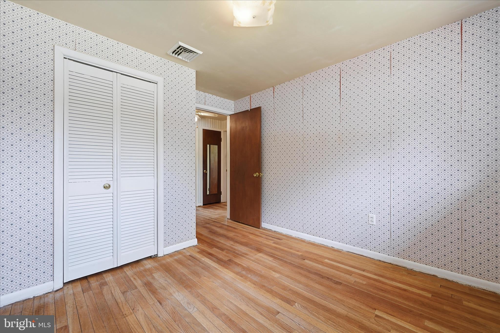 904 Crestview Avenue Reading, PA 19607 - Photo 23 of 43 Bedroom