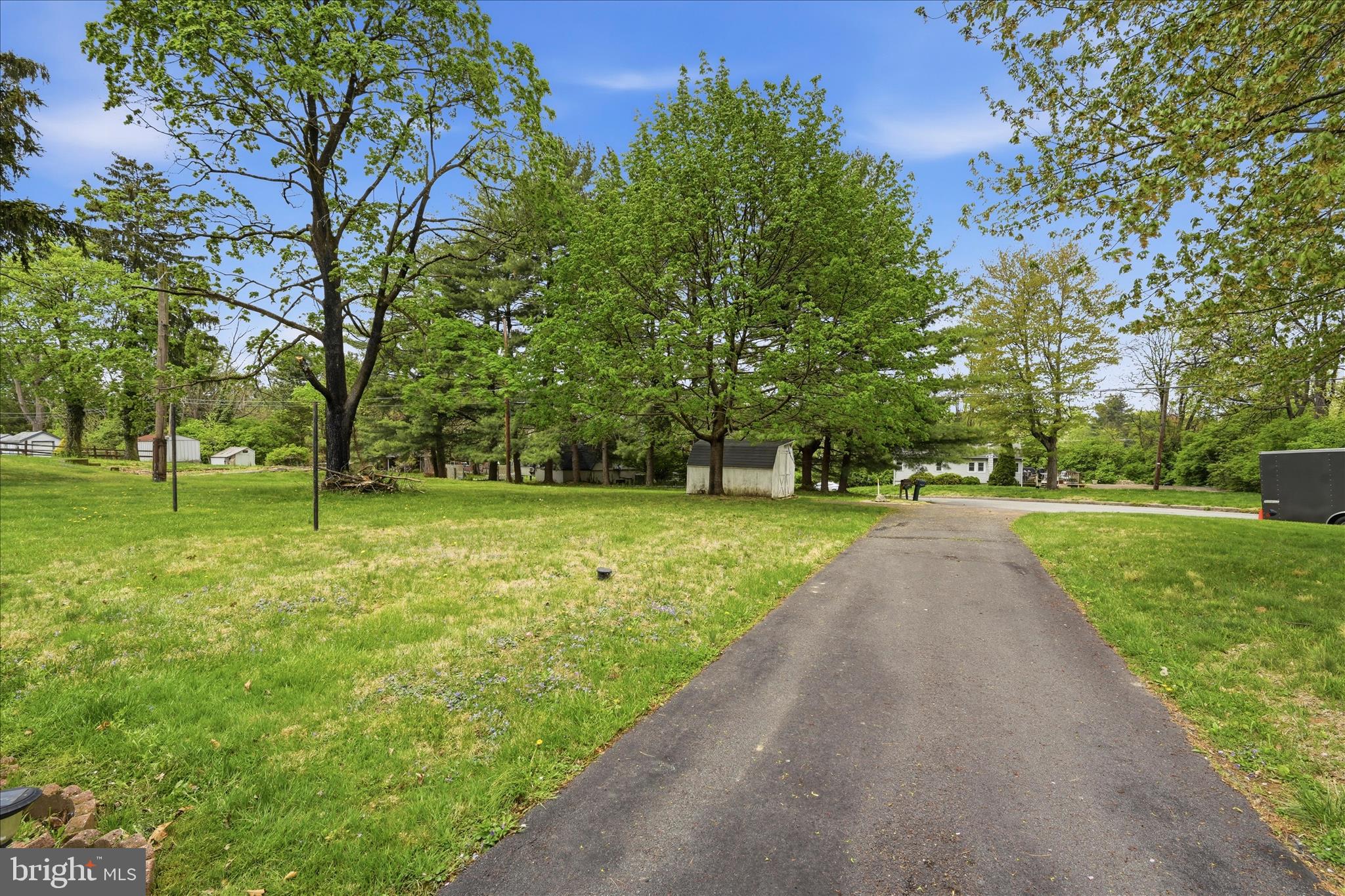 904 Crestview Avenue Reading, PA 19607 - Photo 35 of 43 Yard