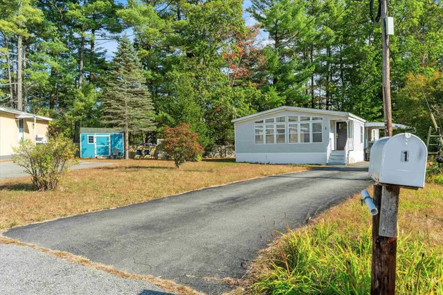 $250,000 | 1 Longwood Lane, Merrimack, NH 03054