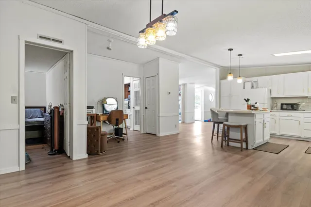 $250,000 | 1 Longwood Lane, Merrimack, NH 03054