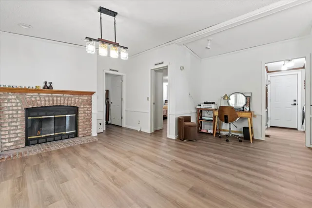 $250,000 | 1 Longwood Lane, Merrimack, NH 03054