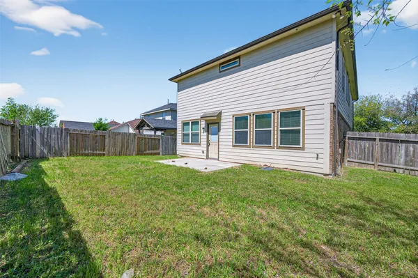 $2,500 | 1326 Seagler Pond Lane, Houston, TX 77073