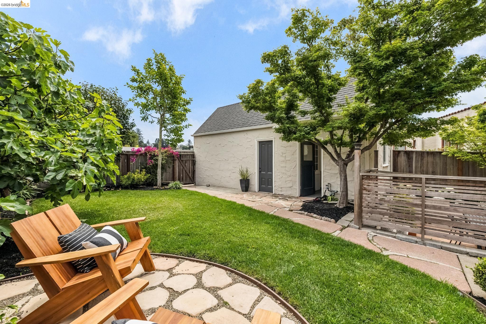 1165 Harvard Road Piedmont, CA 94610 - Photo 44 of 62