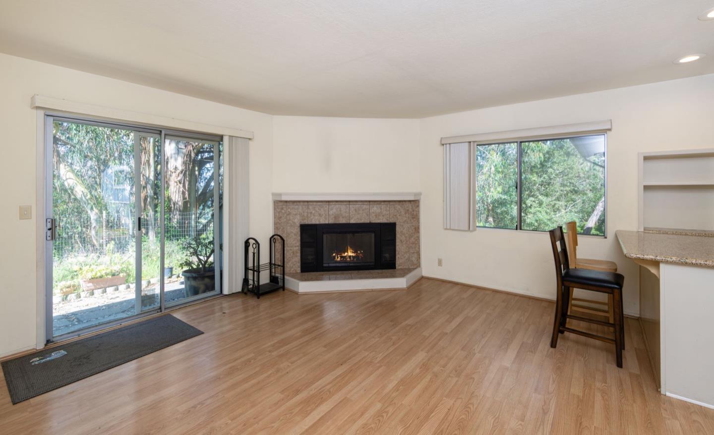 14440 Ridgecrest Road Watsonville, CA 95076 - Photo 5 of 37 Gallery Image 5