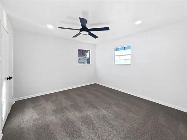 $296,000 | 464 West Fulton Street, Van Alstyne, TX 75495