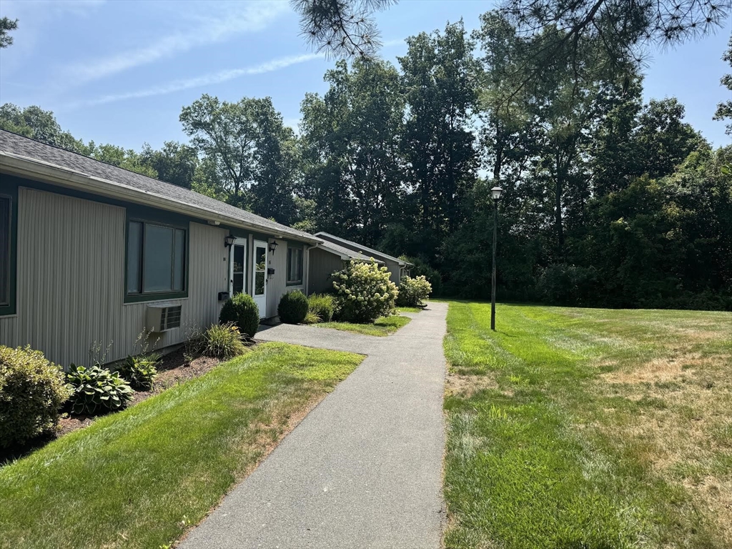 170 East Hadley Road, Unit 80 Amherst, MA 01002 - Photo 1 of 14 Gallery Image 1