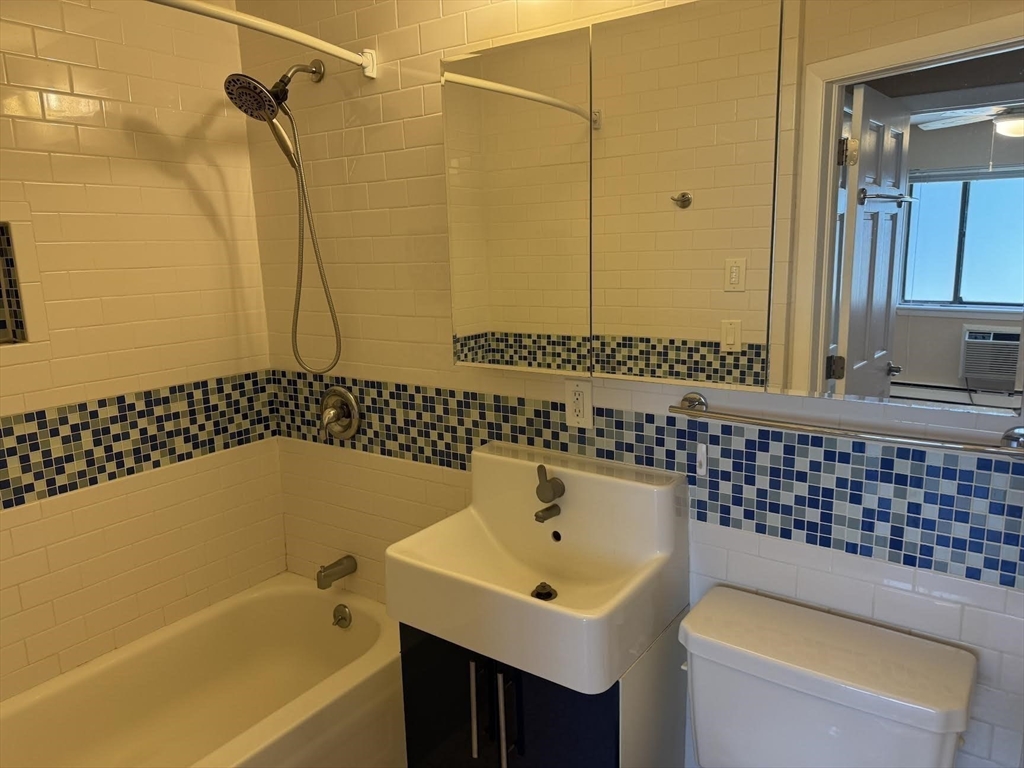 170 East Hadley Road, Unit 80 Amherst, MA 01002 - Photo 11 of 14 Gallery Image 11
