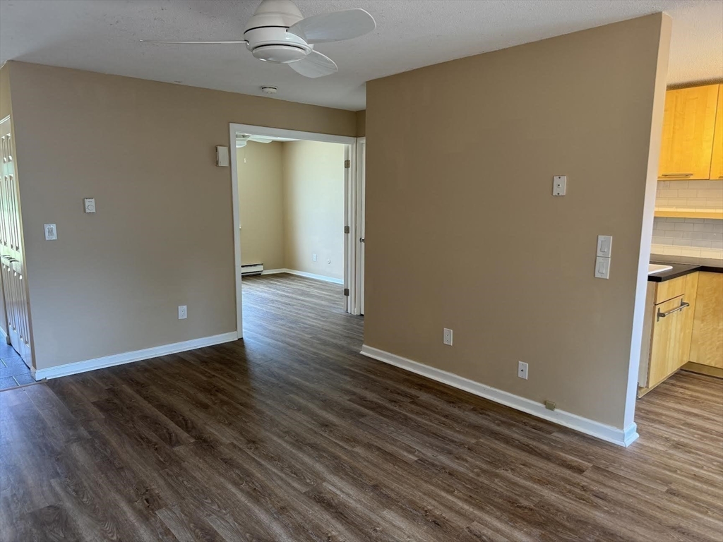 170 East Hadley Road, Unit 80 Amherst, MA 01002 - Photo 4 of 14 Gallery Image 4