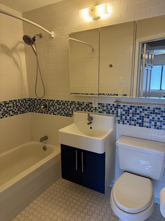 170 East Hadley Road, Unit 80 Amherst, MA 01002 - Photo 10 of 14 Gallery Image 10