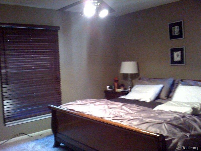 18179 Cornell Road Southfield, MI 48075 - Photo 10 of 30 photo 2.jpg