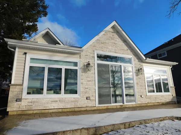 $820,000 | 1590 Lake Holiday Drive, Lake Holiday, IL 60548