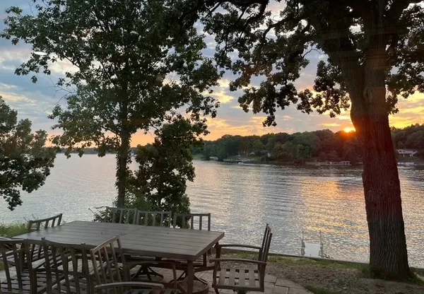 $820,000 | 1590 Lake Holiday Drive, Lake Holiday, IL 60548