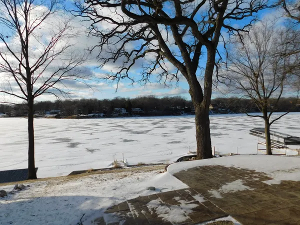 $820,000 | 1590 Lake Holiday Drive, Lake Holiday, IL 60548
