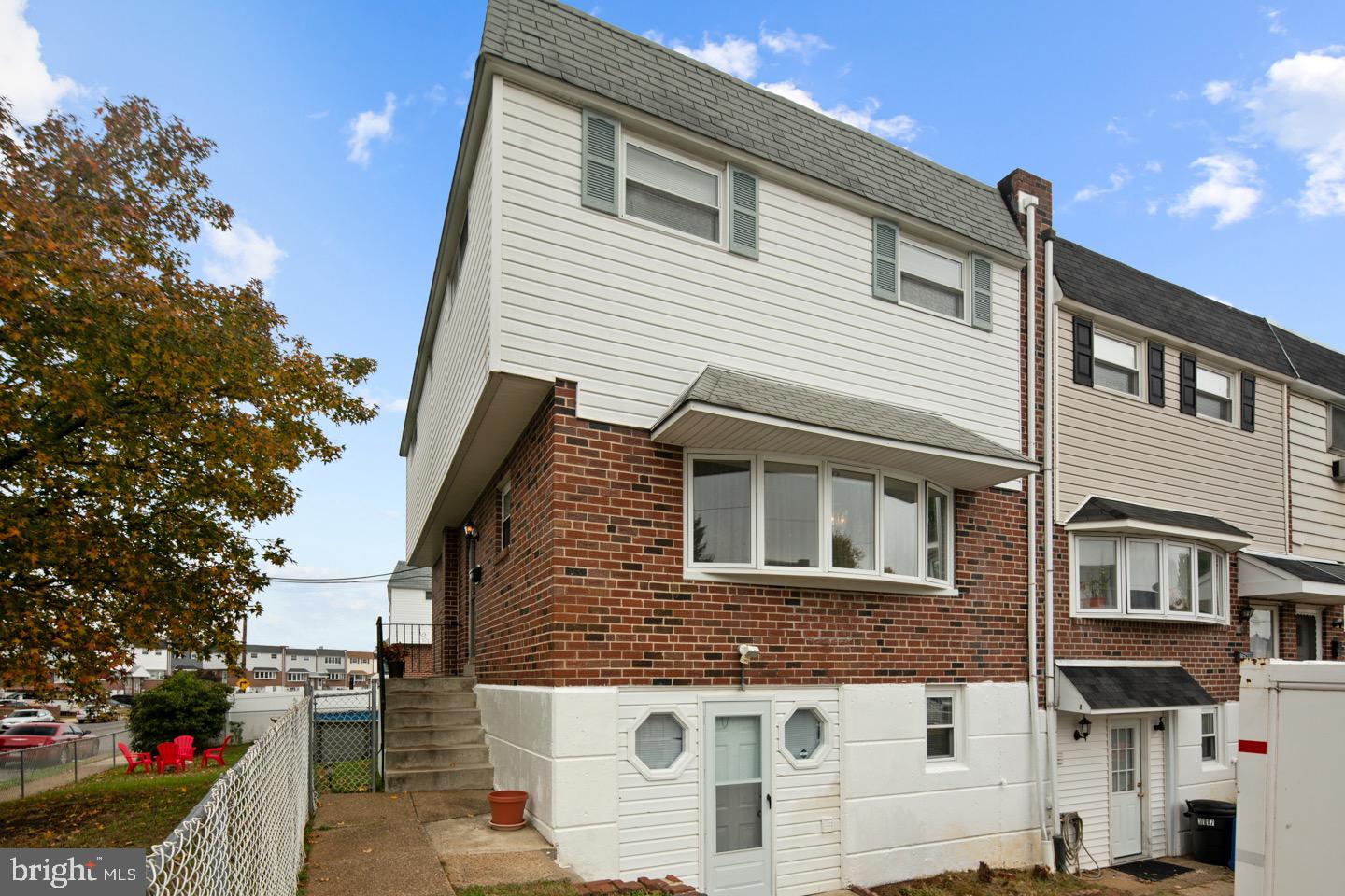 3115 Derry Road Philadelphia, PA 19154 - Photo 2 of 27 Gallery Image 2
