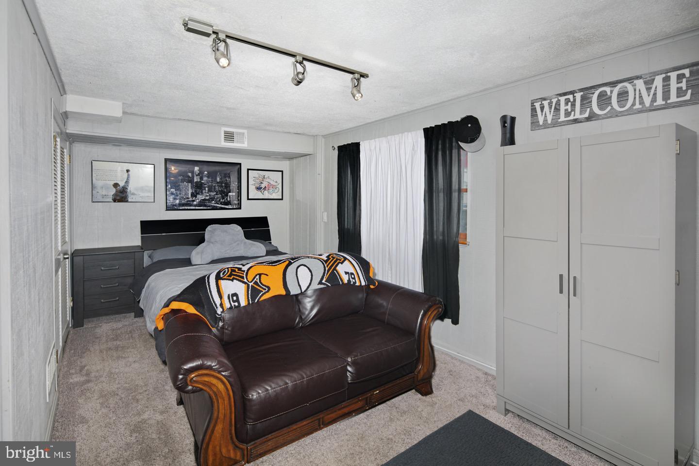 3115 Derry Road Philadelphia, PA 19154 - Photo 26 of 27 Gallery Image 26