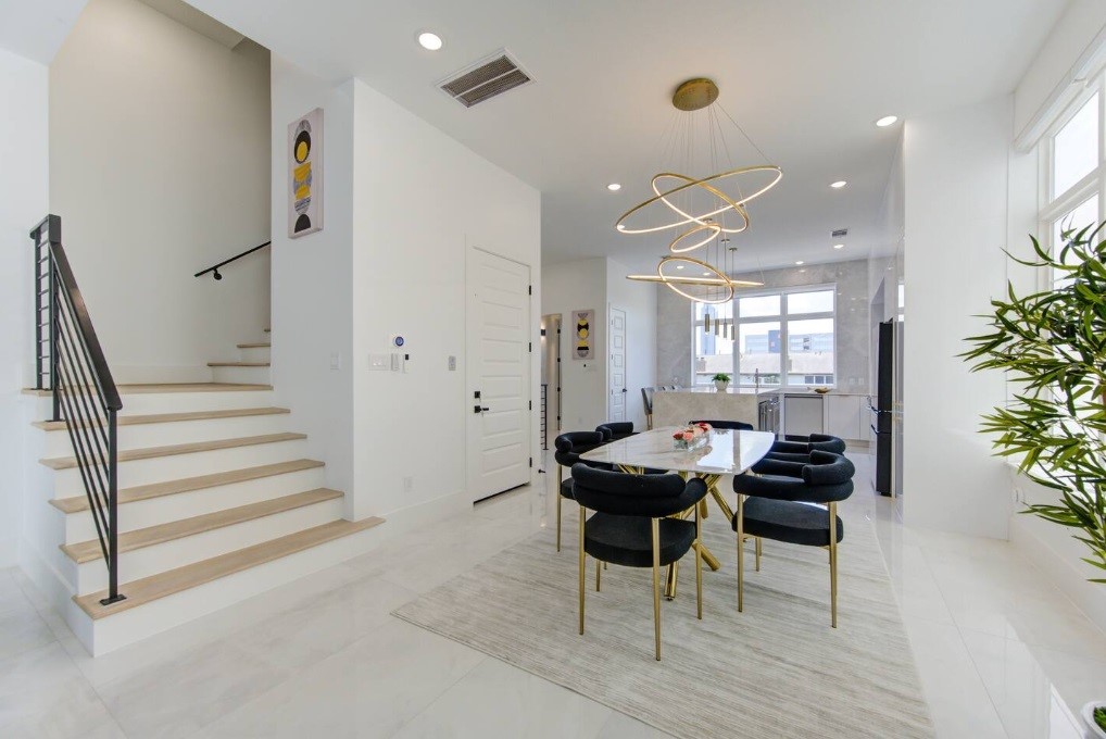 5702 Fairdale Lane, Unit C Houston, TX 77057 - Photo 17 of 47 a view of a livingroom with furniture and wooden floor