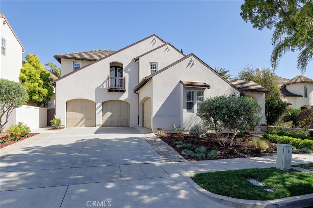 61 New Dawn Irvine, CA 92620 - Photo 1 of 1 a bathroom with a sink and a mirror