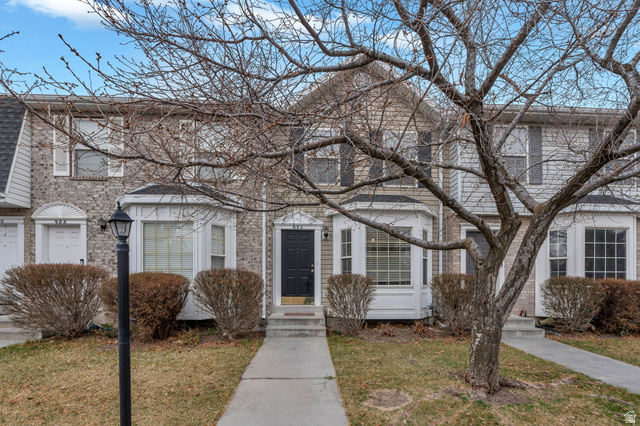 986 Independence Avenue Provo, UT 84604 - Photo 1 of 29