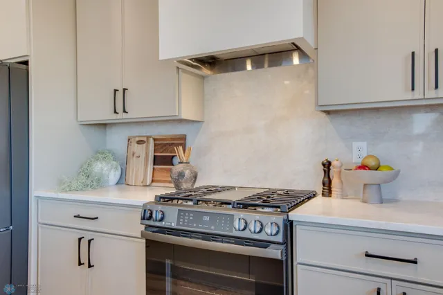 $399,900 | 6163 Martin Lane West, West Fargo, ND 58078