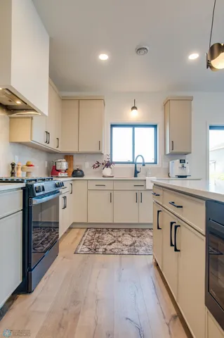 $399,900 | 6163 Martin Lane West, West Fargo, ND 58078