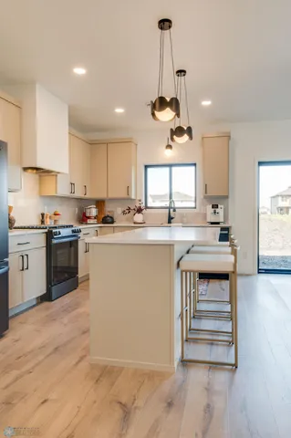 $399,900 | 6163 Martin Lane West, West Fargo, ND 58078