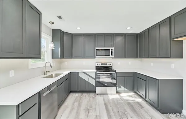 $309,900 | 28719 Woodland Heights Drive, Warrenton, MO 63383