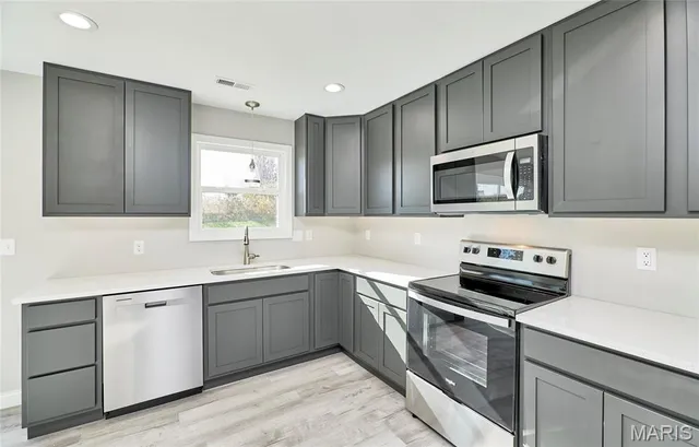 $309,900 | 28719 Woodland Heights Drive, Warrenton, MO 63383