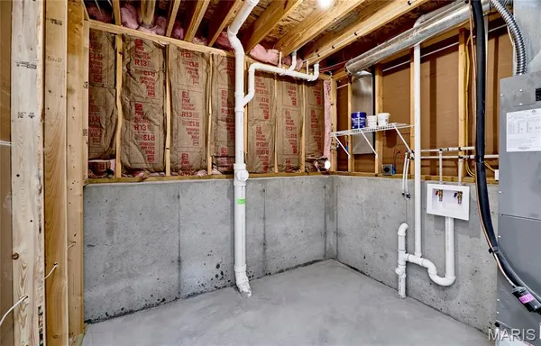 $309,900 | 28719 Woodland Heights Drive, Warrenton, MO 63383