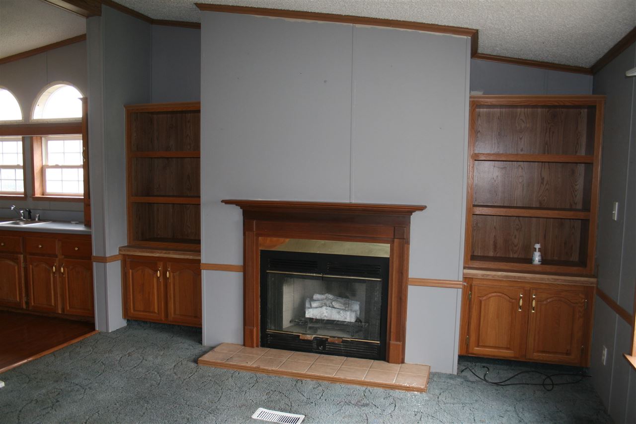 225 Standish Steel Road Bedford, IN 47421 - Photo 5 of 23 Gallery Image 5