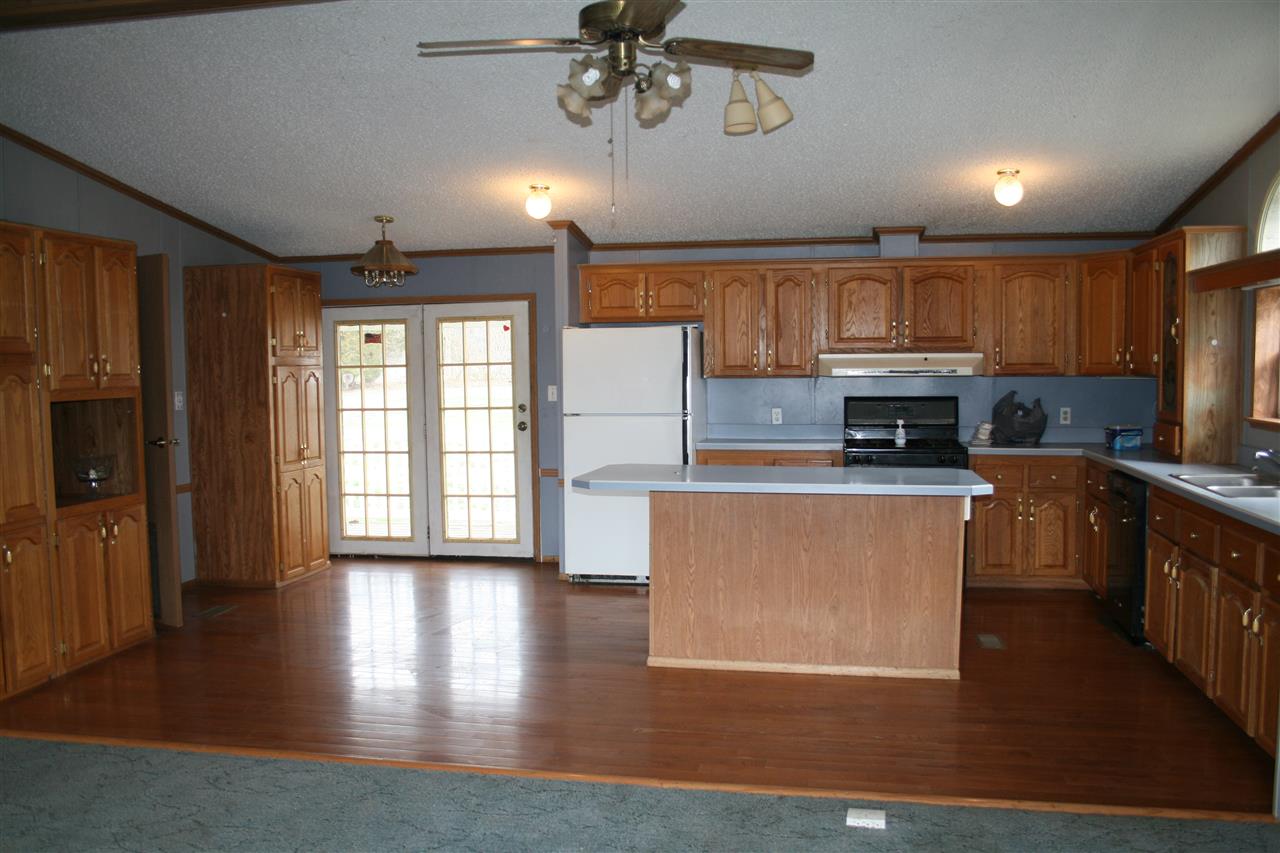 225 Standish Steel Road Bedford, IN 47421 - Photo 9 of 23 Gallery Image 9