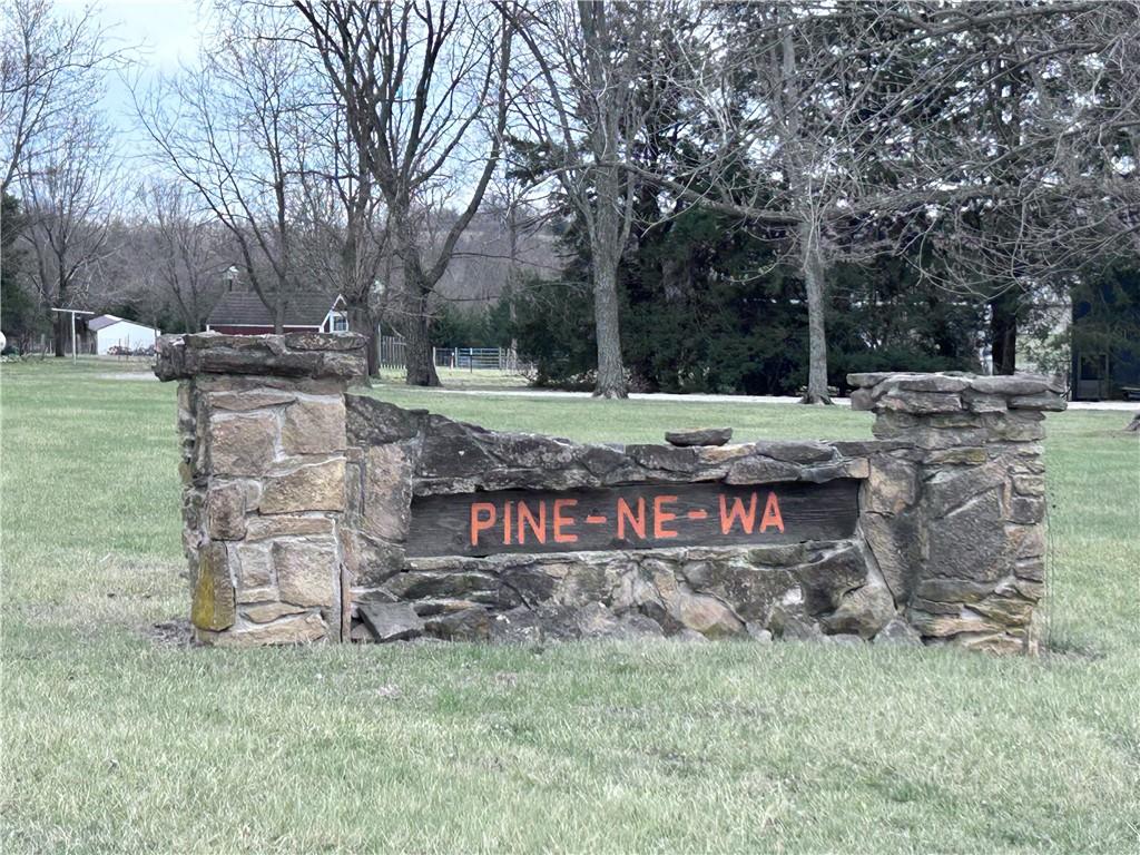 835 North 1710th Road Lawrence, KS 66049 - Photo 1 of 33