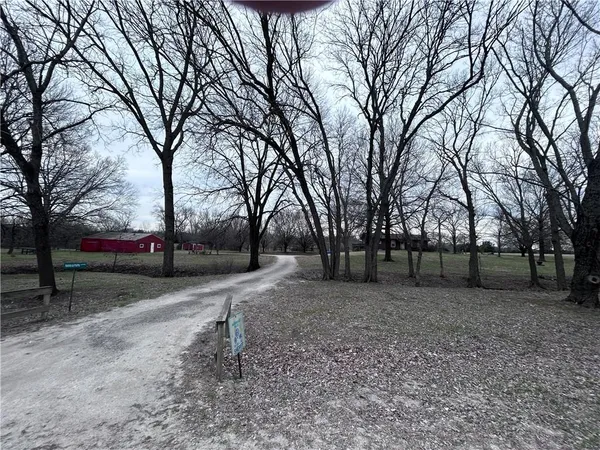 $385,000 | 835 North 1710th Road, Lawrence, KS 66049