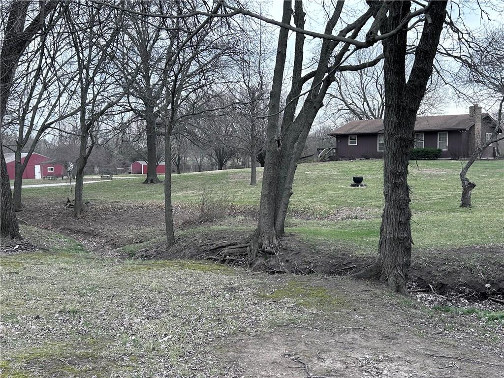 835 North 1710th Road Lawrence, KS 66049 - Photo 19 of 33