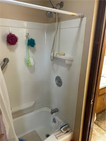 $385,000 | 835 North 1710th Road, Lawrence, KS 66049