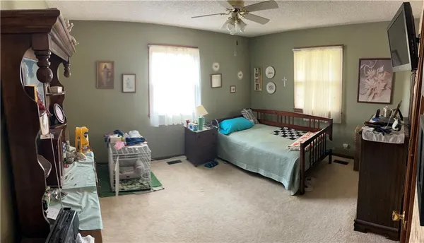 $385,000 | 835 North 1710th Road, Lawrence, KS 66049