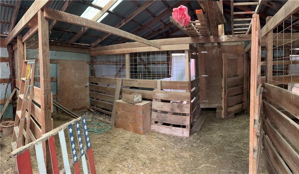 835 North 1710th Road Lawrence, KS 66049 - Photo 8 of 33