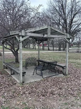 $385,000 | 835 North 1710th Road, Lawrence, KS 66049