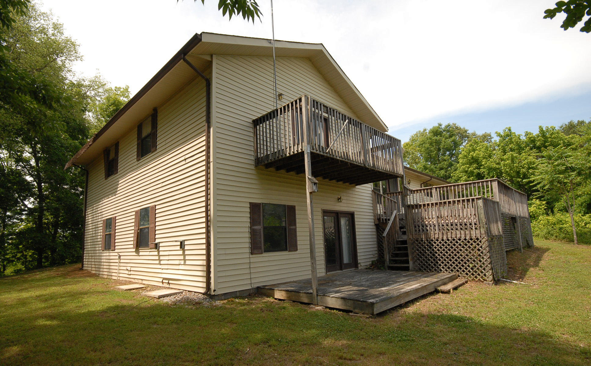 263 Reece Lane Seymour, TN 37865 - Photo 12 of 14 back corner