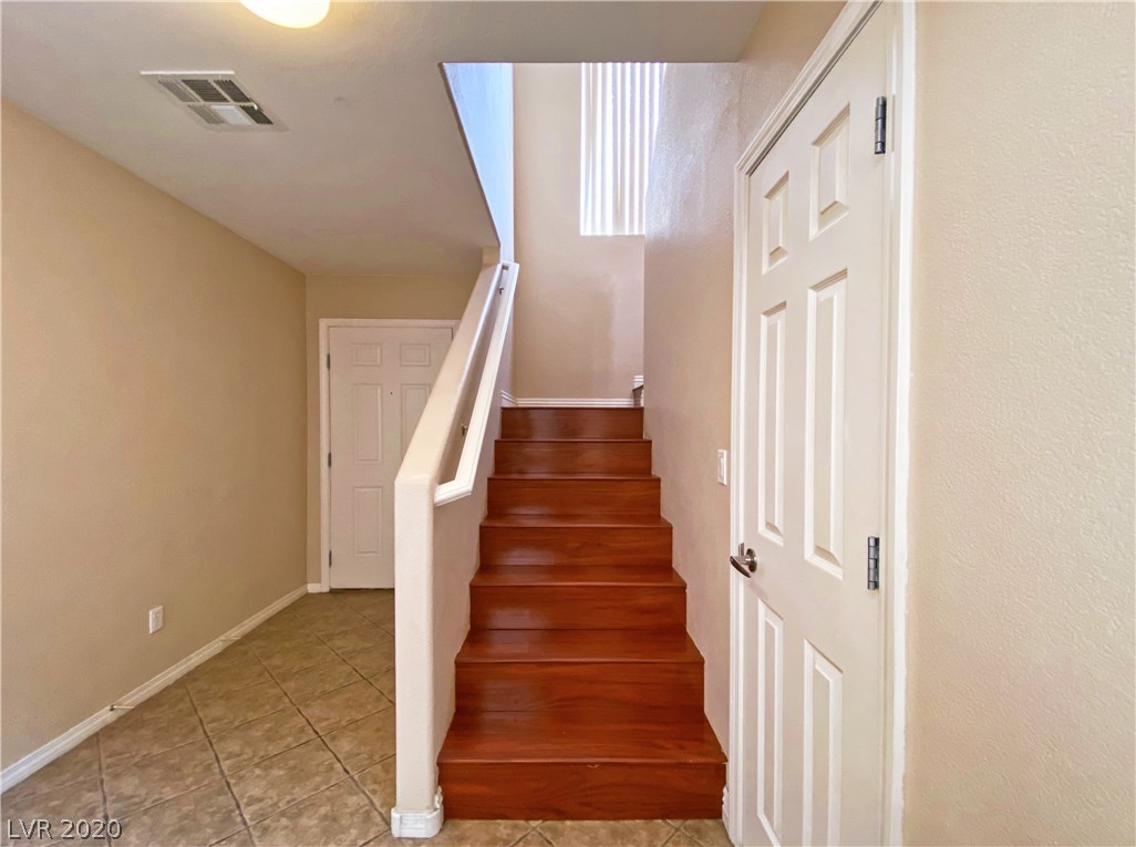 7258 Linaria Road Las Vegas, NV 89113 - Photo 8 of 22