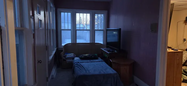 $184,900 | 4411 10th Street, Menominee, MI 49858