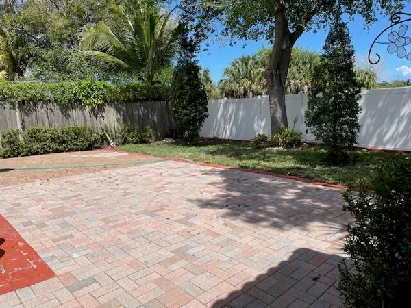$3,600 | 6352 Northwest 36th Avenue, Coconut Creek, FL 33073