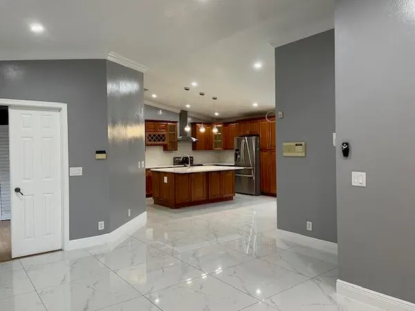 $3,600 | 6352 Northwest 36th Avenue, Coconut Creek, FL 33073