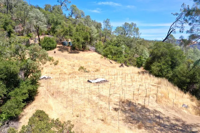 $1,685,000 | 31258 Highway 128, Cloverdale, CA 95425